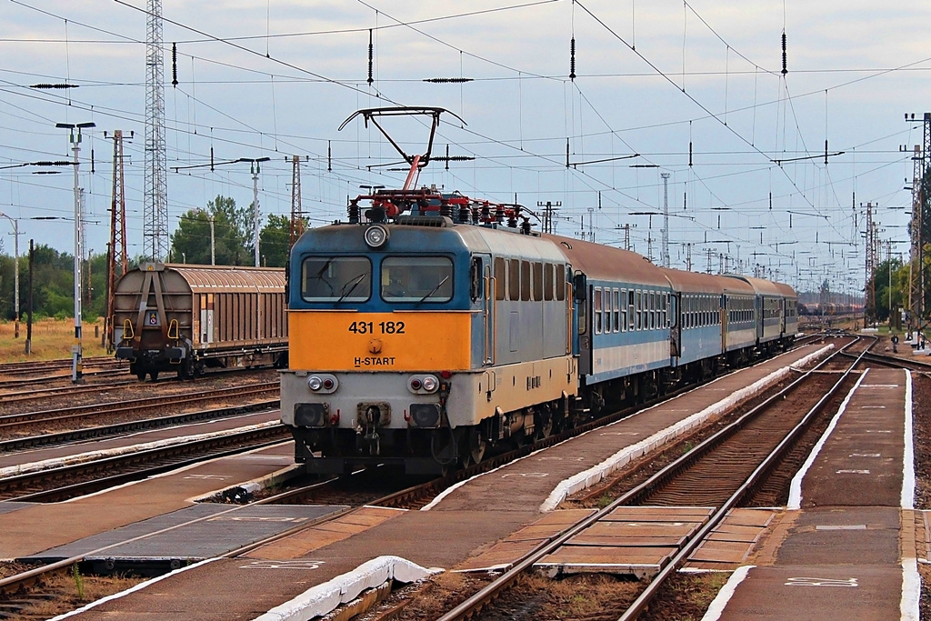 431 182 Záhony (2015.08.20).02