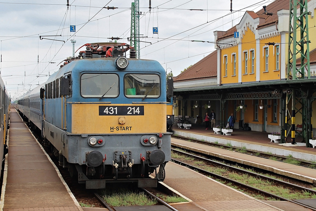 431 214 Szerencs (2015.08.22).