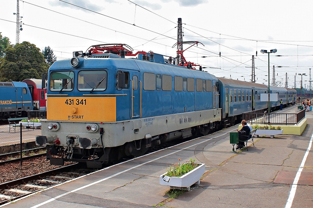 431 341 Füzesabony (2015.08.22).