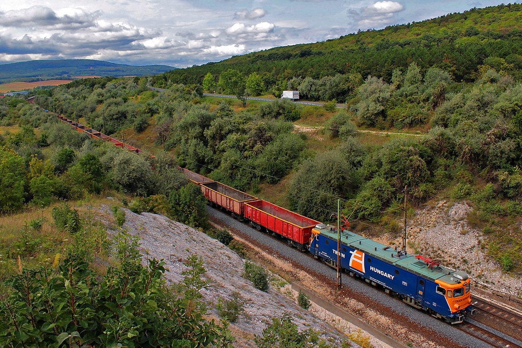 400 087 Szár (2015.08.25).