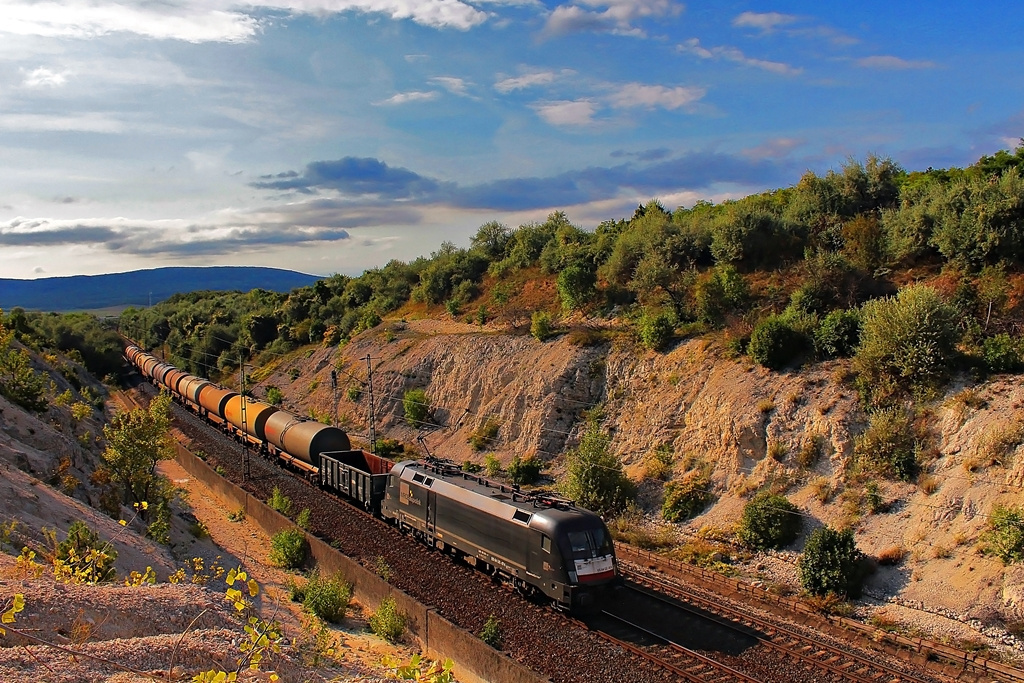 ES 64 U2 - 074 Szár (2015.08.25).