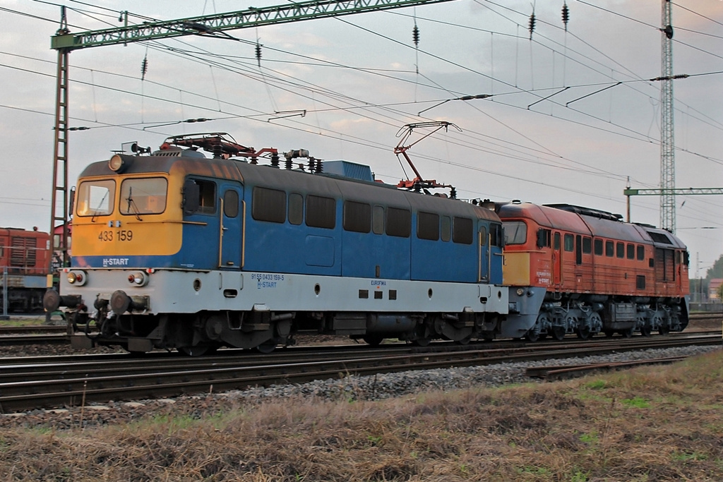 433 159 Dombóvár (2015.09.24).