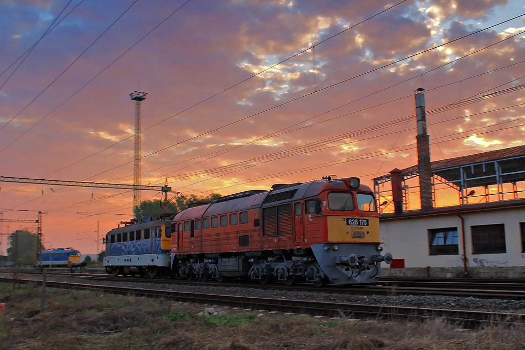 628 175 Dombóvár (2015.09.24).