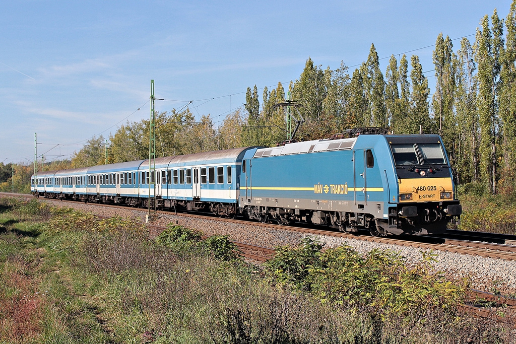 480 025 Budaörs (2015.10.27).01