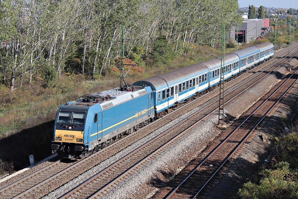 480 025 Budaörs (2015.10.27).02