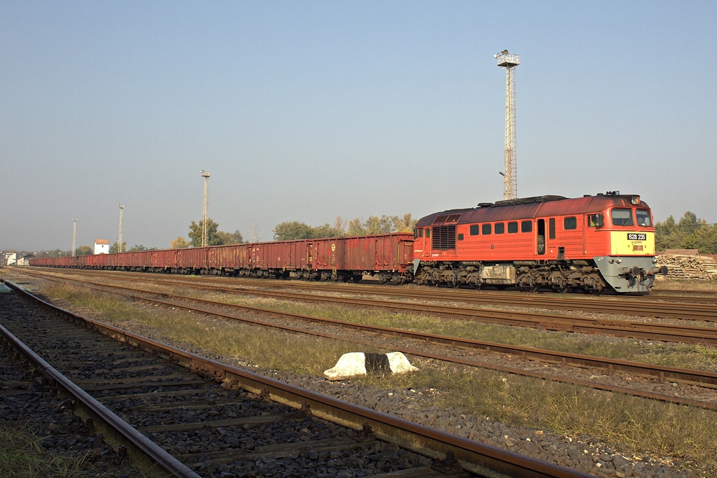 628 235 Bátaszék (2015.10.26).