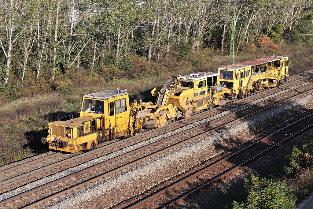 AKT - 432 Budaörs (2015.10.27).