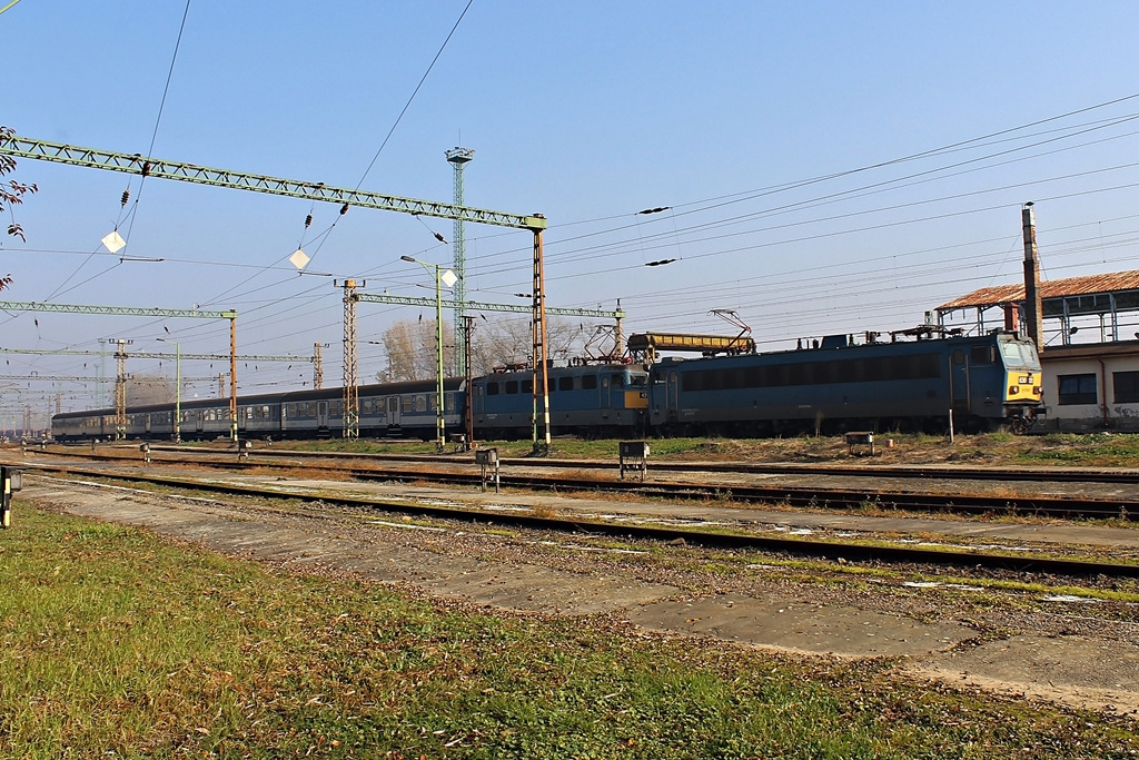 630 151 Dombóvár (2015.11.06).