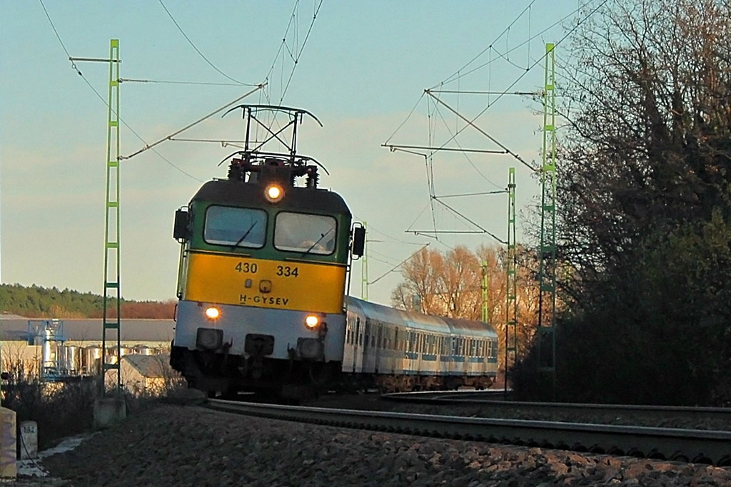 430 334 Törökbálint (2015.11.14).02