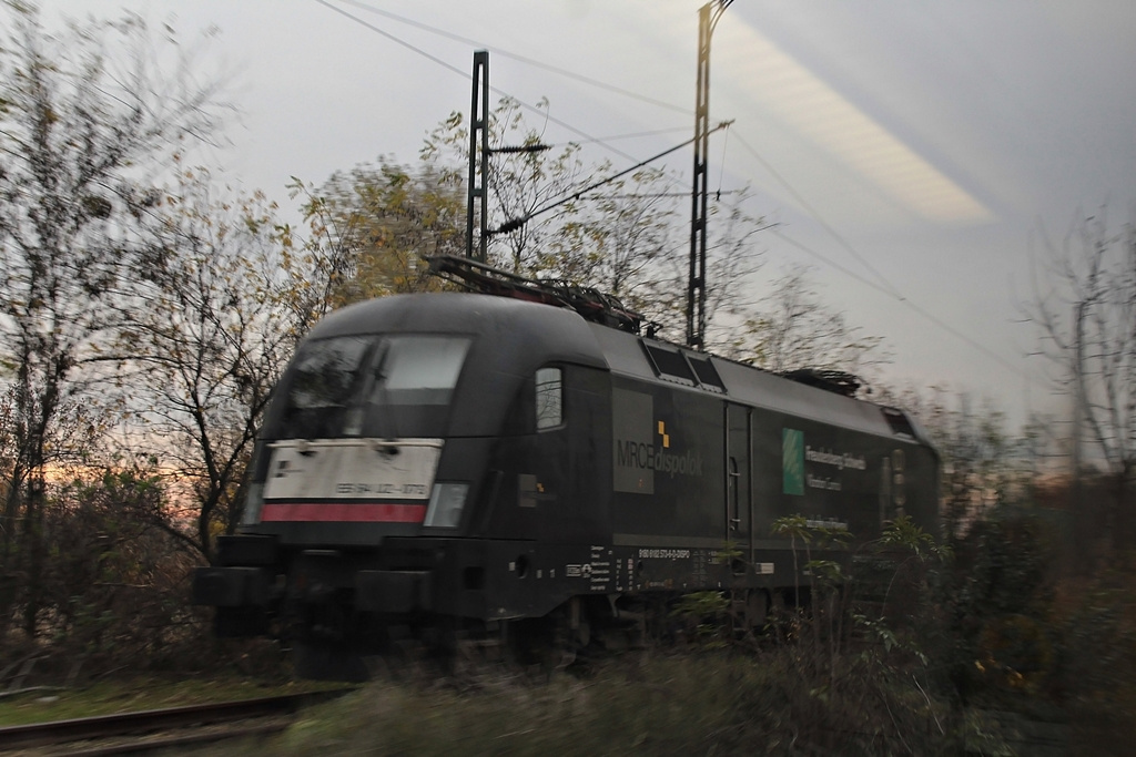 ES 64 U2 - 073 Dunai-Finomító (2015.11.14).