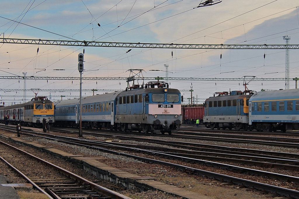 431 011 Dombóvár (2015.11.18).