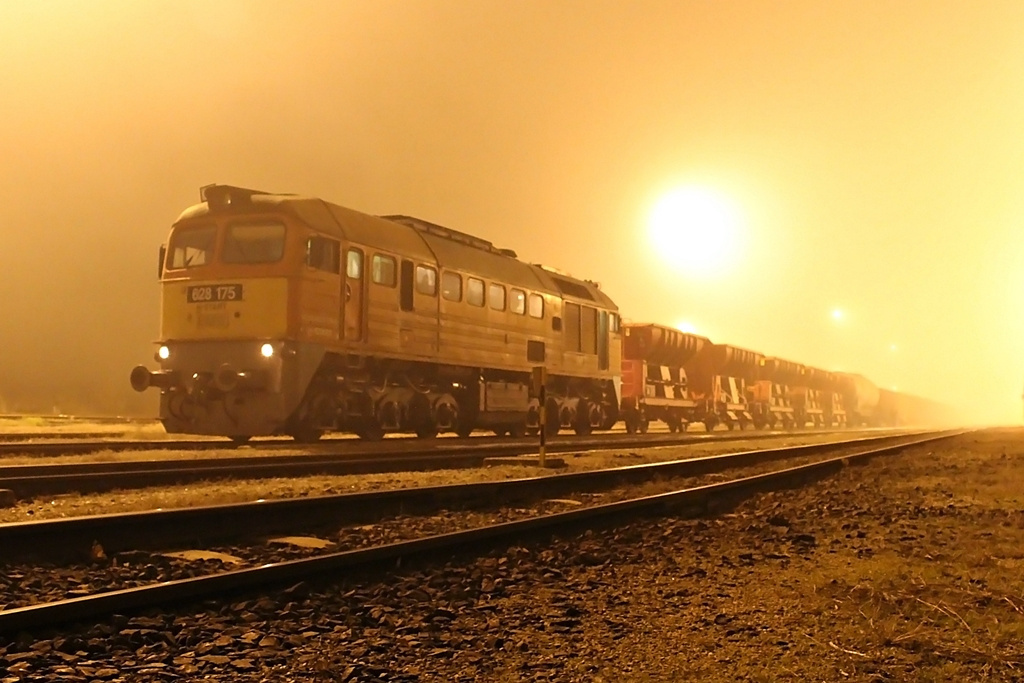 628 175 Bátaszék (2015.12.14).