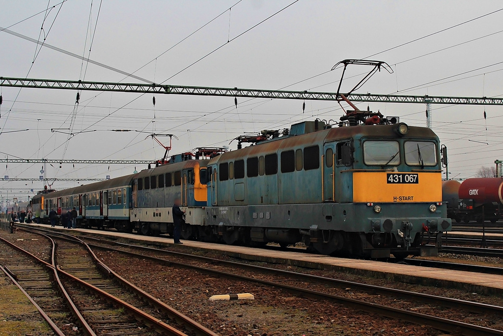 431 067 + 433 316 Dombóvár (2016.01.29).