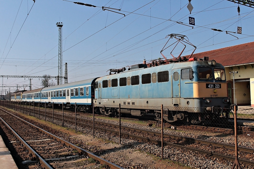 431 223 Dombóvár (2016.03.18).