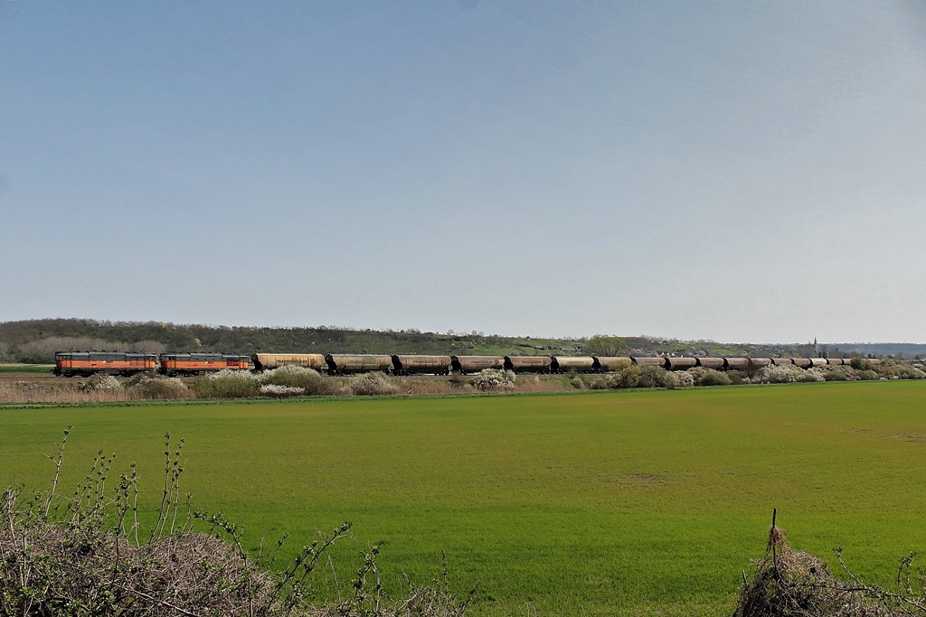 753 705 Dombóvár (2016.04.02).