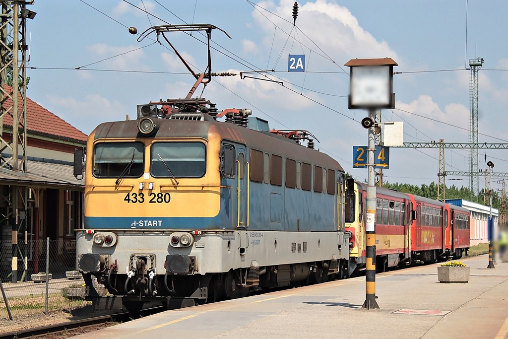 433 280 Dombóvár (2016.05.06).02