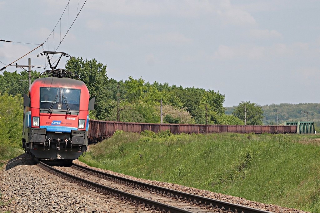 1116 009 Dombóvár (2016.05.20).