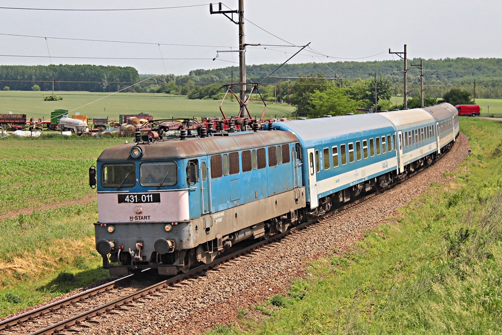 431 011 Dombóvár (2016.05.29).