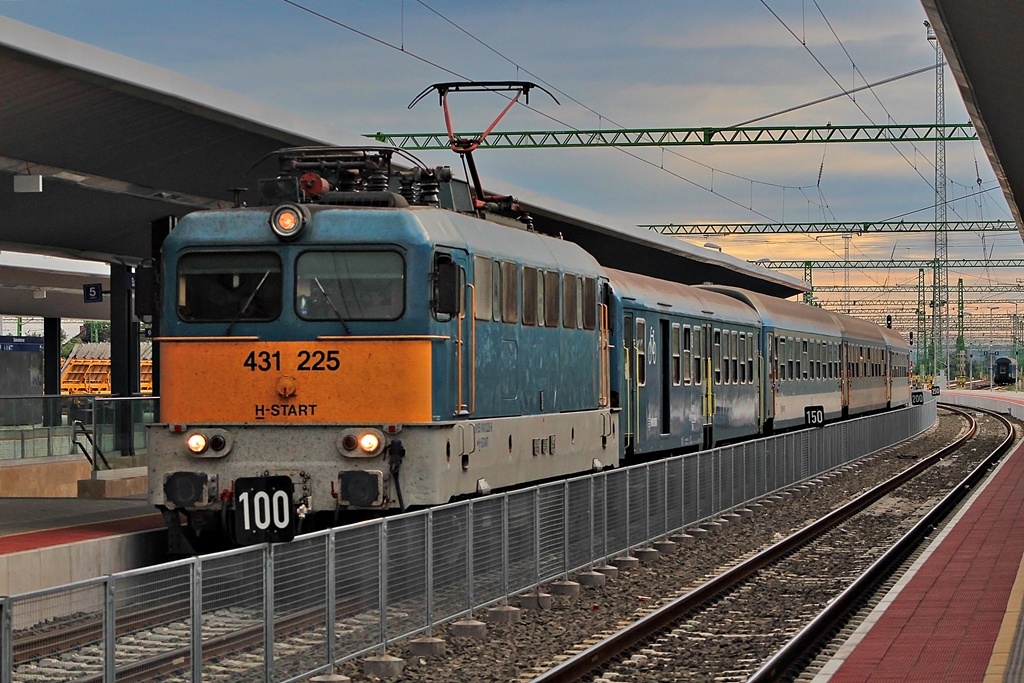 431 225 Székesfehérvár (2016.07.03).