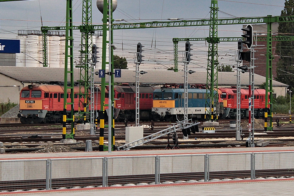 628 165+230+231+271 Székesfehérvár (2016.07.03).