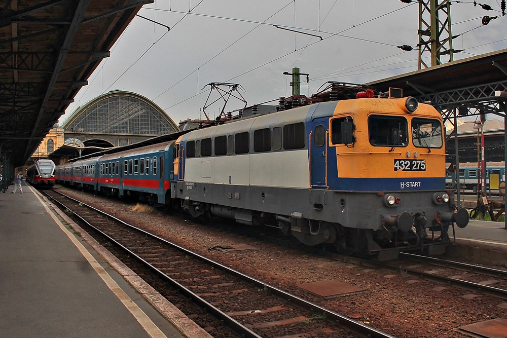 432 275 Budapest Keleti (2016.07.05)