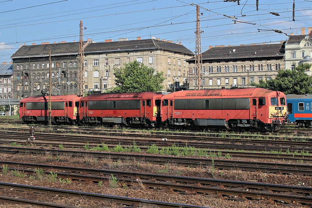 418 171+174+187 Budapest Nyugati (2016.07.09).