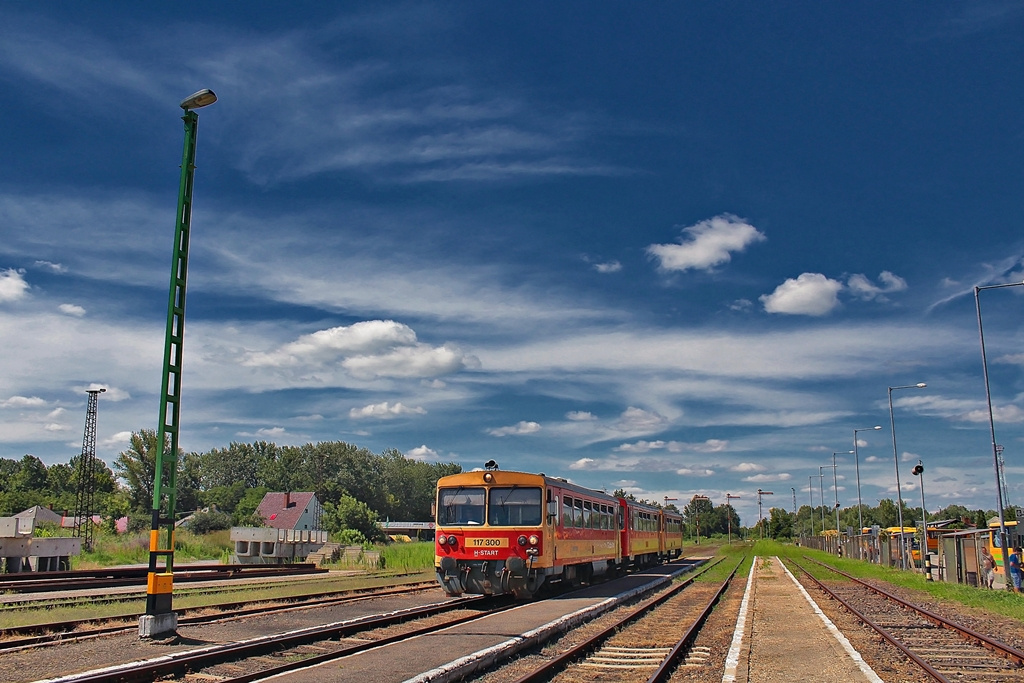 117 300 Vásárosnamény (2016.07.15).