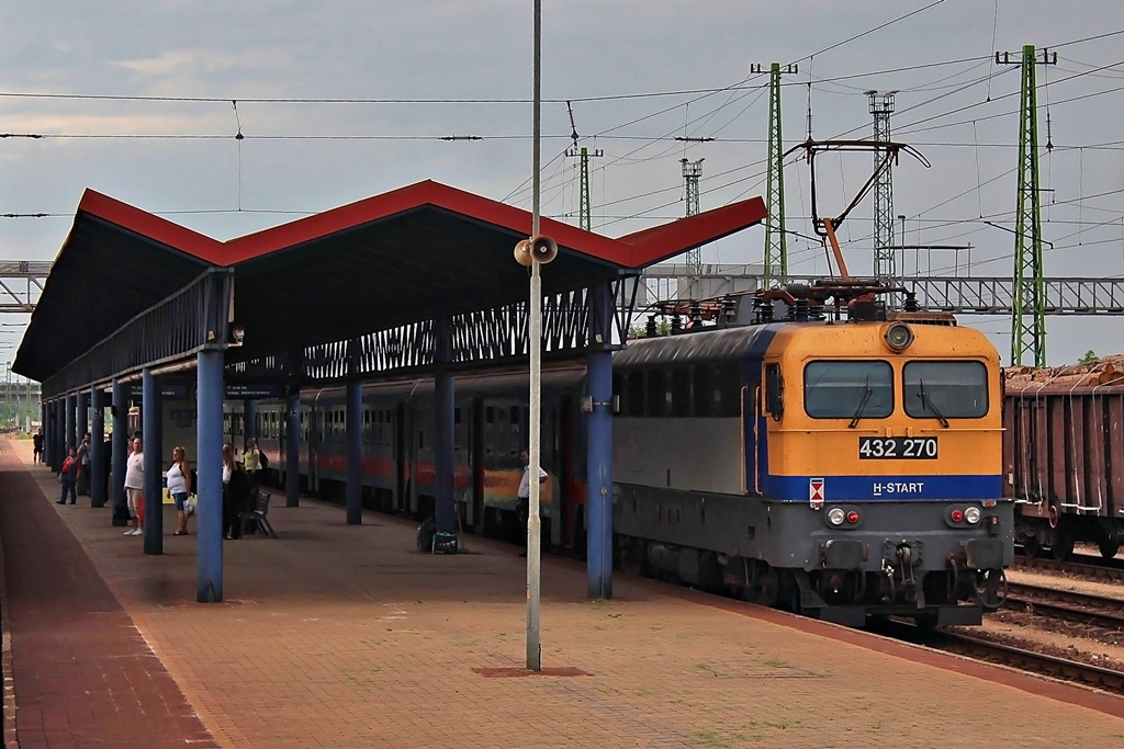 432 270 Cegléd (2016.07.25).