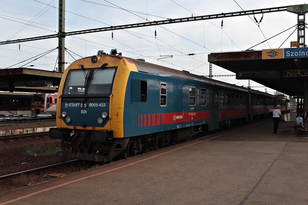 8005 433 Szolnok (2016.07.25).