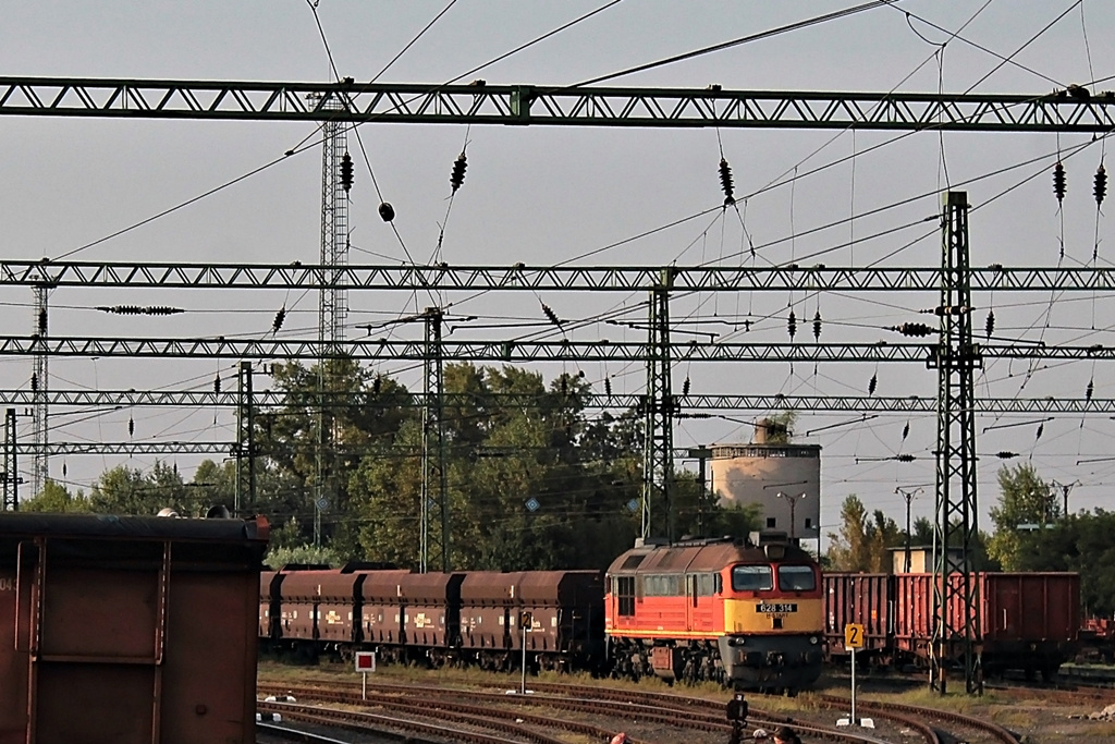 628 314 Dunaújváros (2016.09.10).