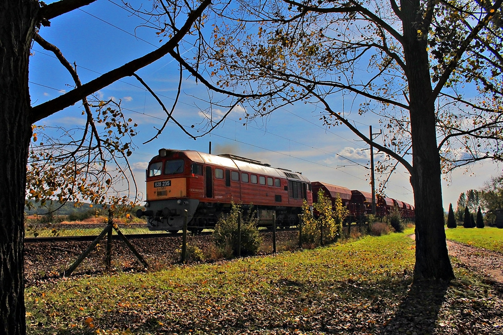 628 235 Dombóvár (2016.10.13).02