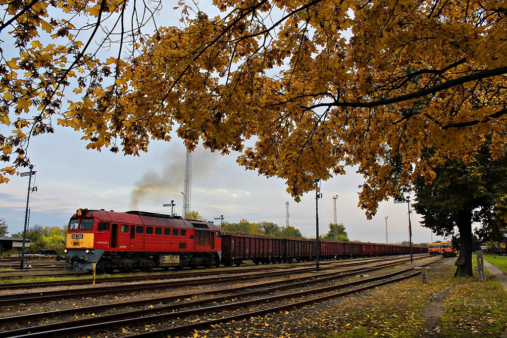 628 235 Bátaszék (2016.10.18).