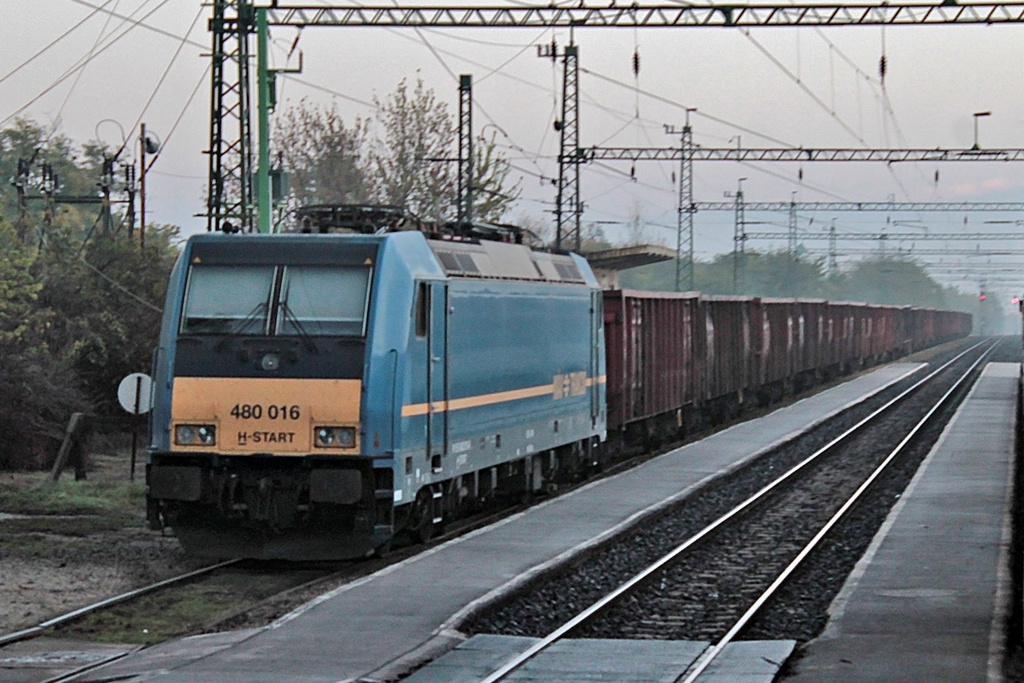 480 016 Iváncsa (2016.10.22).