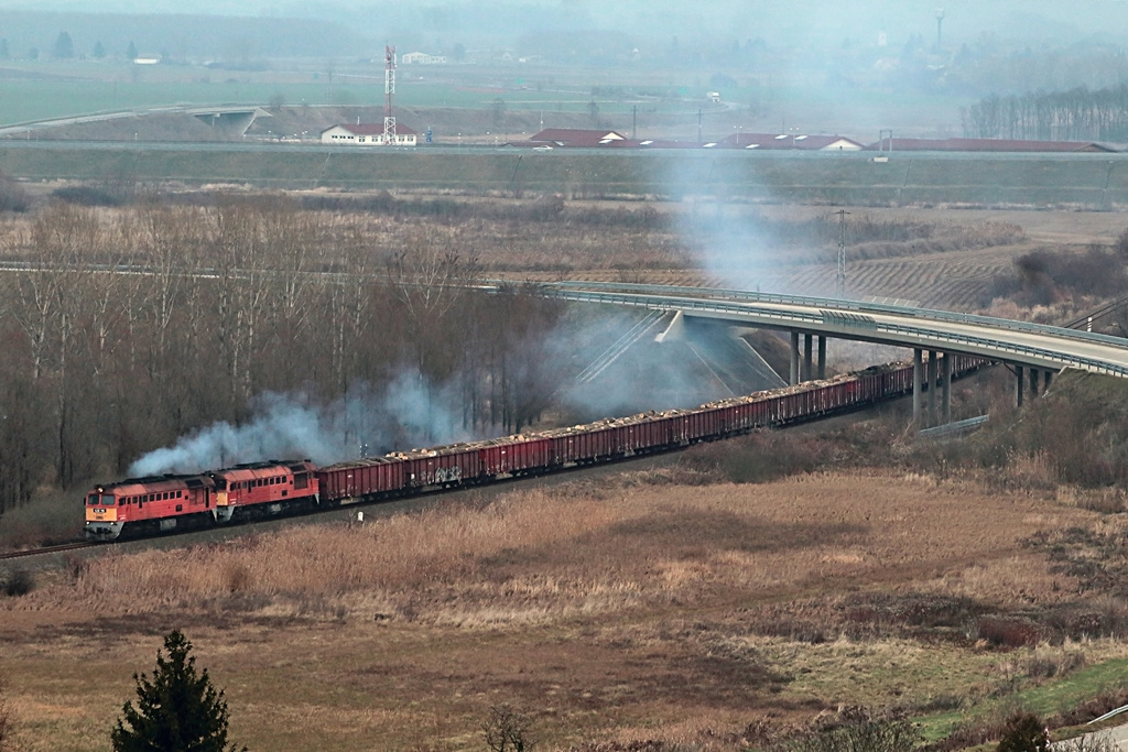 628 116+215 Bátaszék (2016.12.14)03