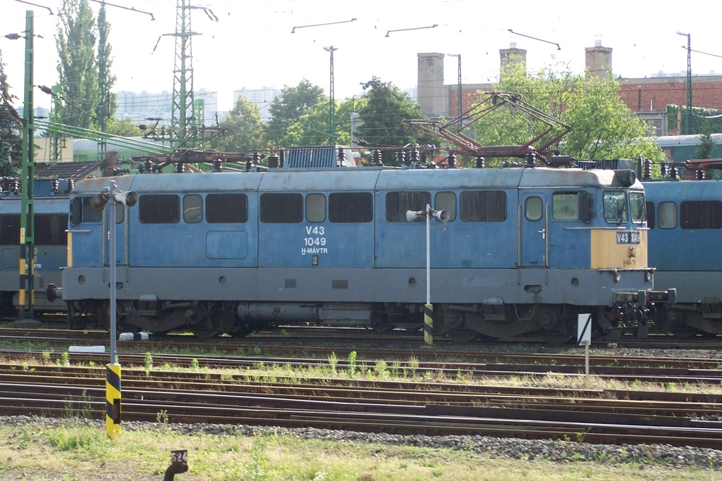 V43-1049 Miskolc Tiszai (2009.06.24).