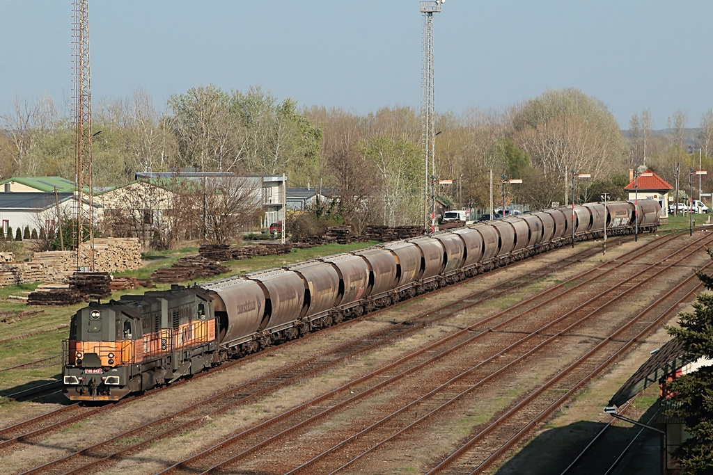 740 842+674 Bátaszék (2017.03.29)02