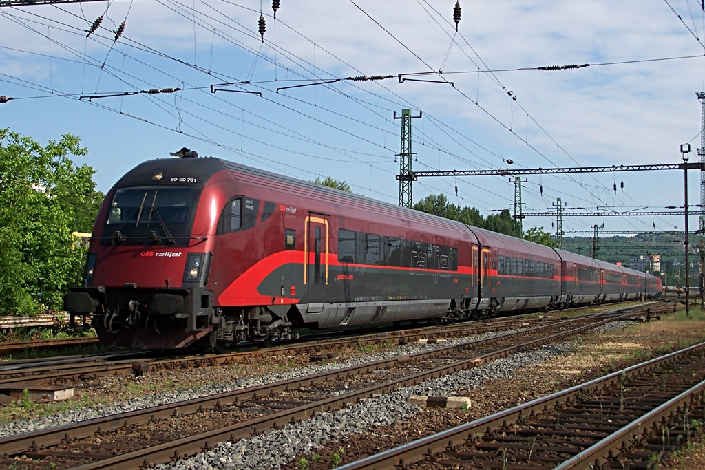 8090 701 Kelenföld (2011.06.11).