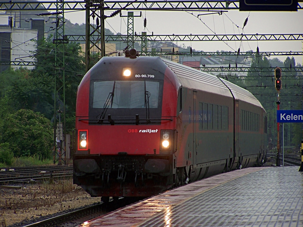 8090 709 Kelenföld (2011.08.04)