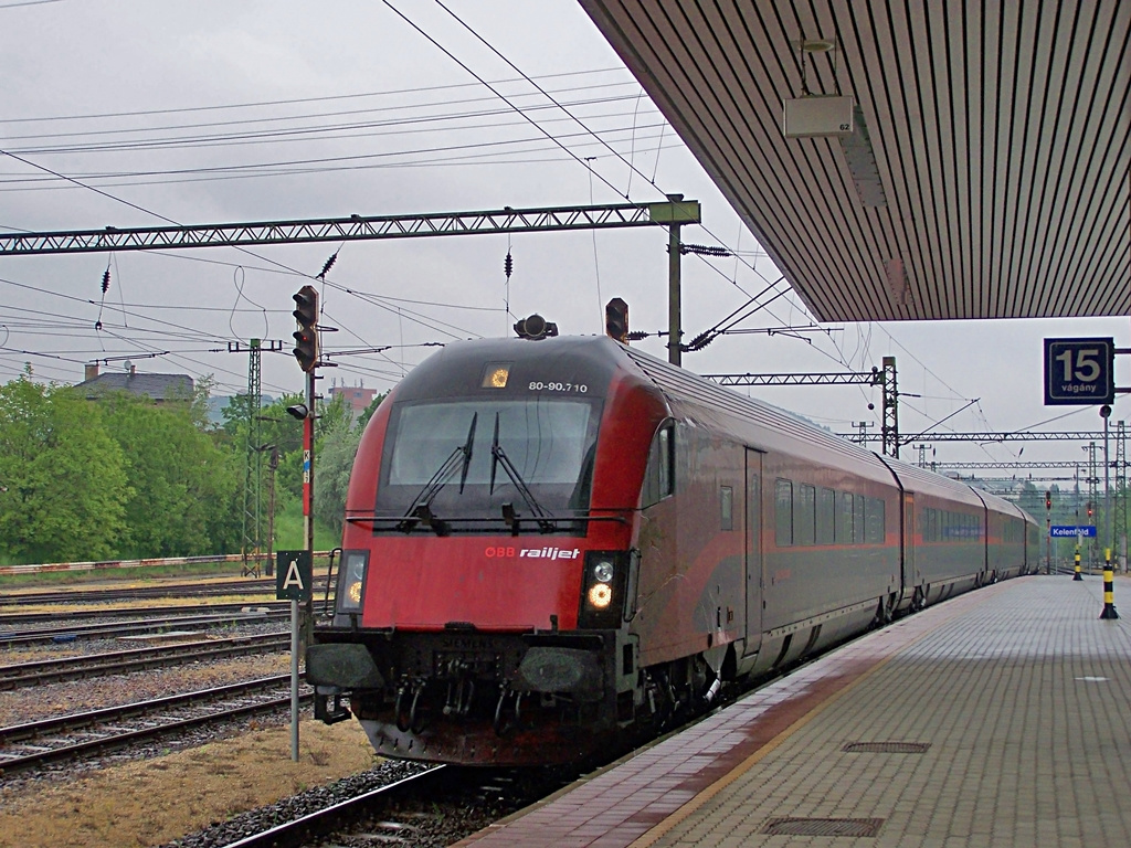 8090 710 Kelenföld (2011.05.01).02