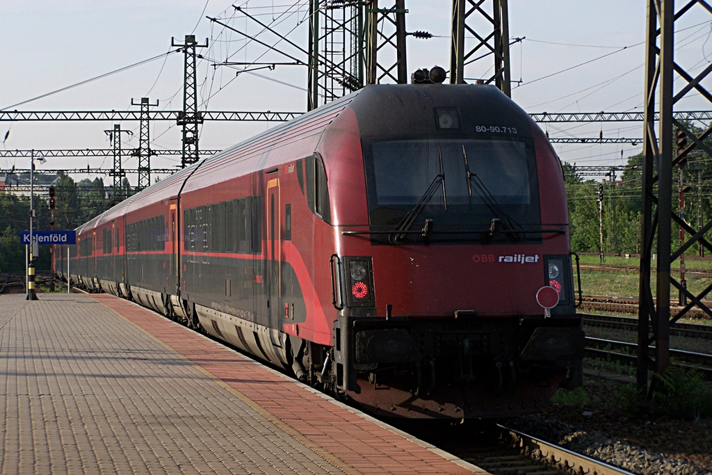 8090 713 Kelenföld (2011.06.14)