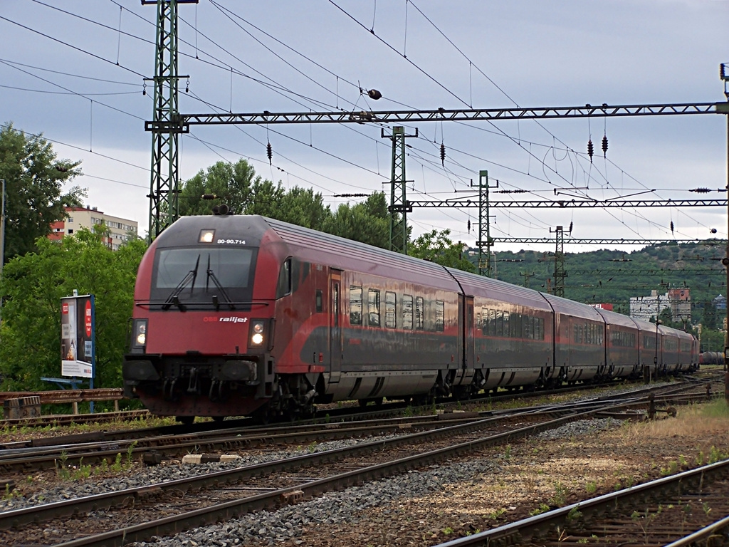 8090 714 Kelenföld (2011.06.19)