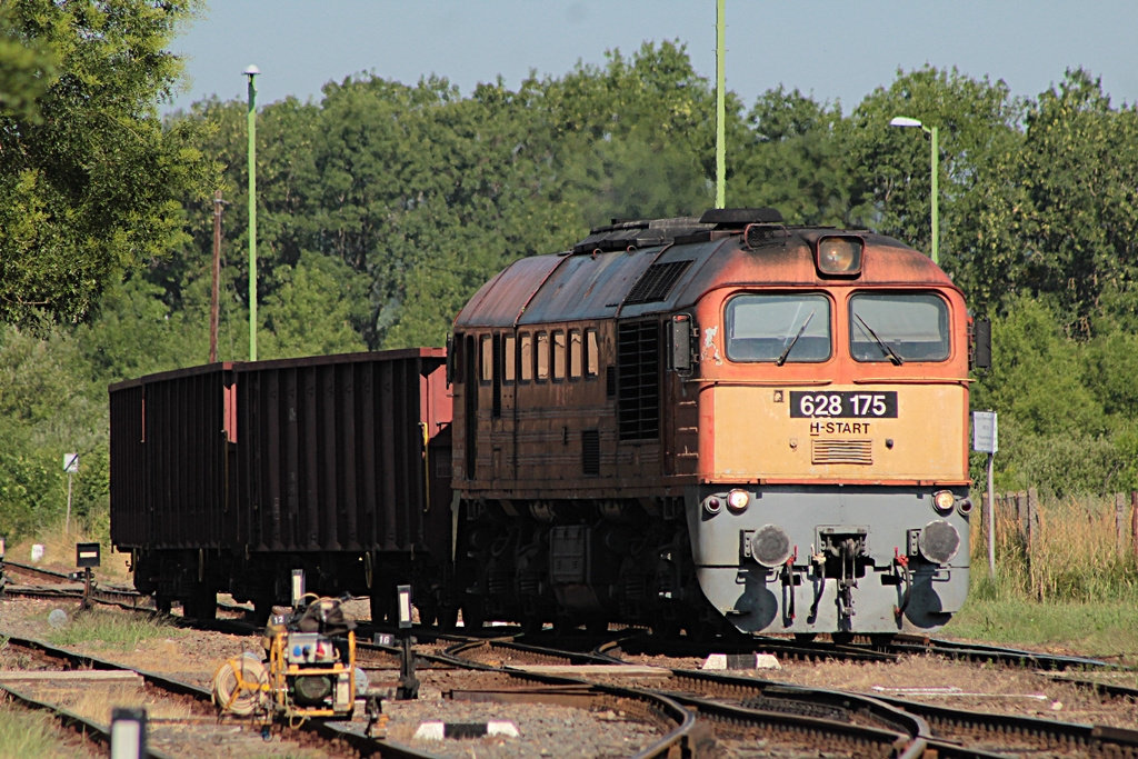 628 175 Bátaszék (2017.07.05).