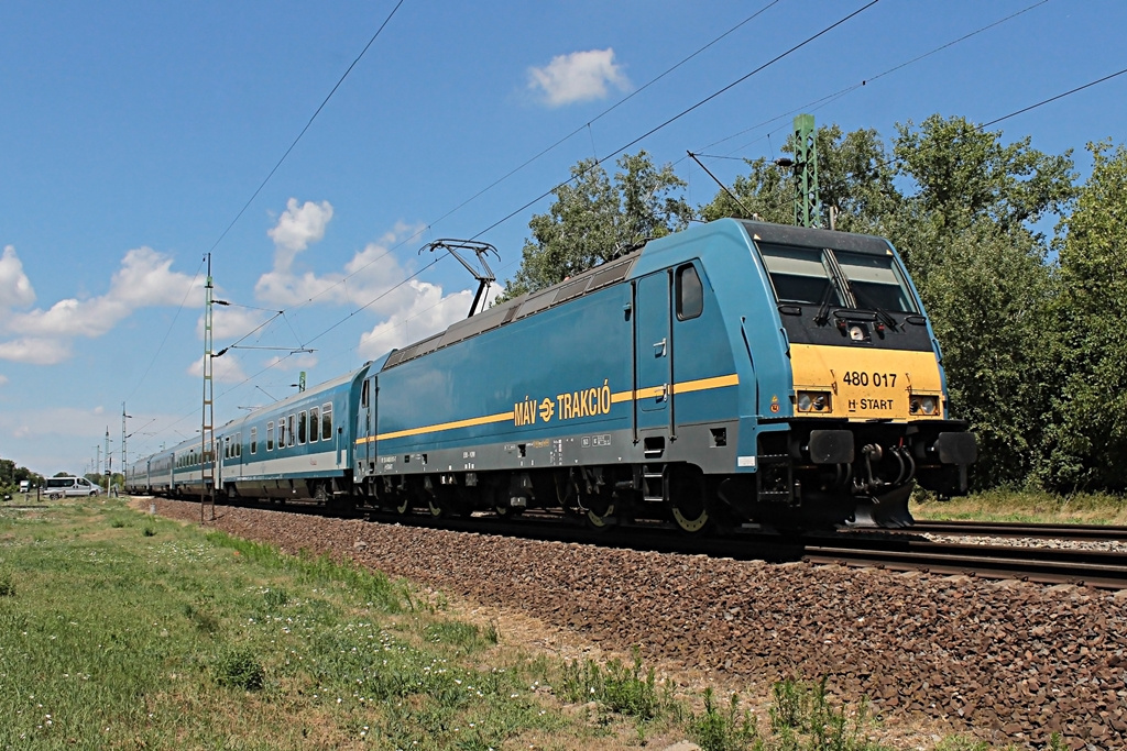 480 017 Szőny (2017.07.12)