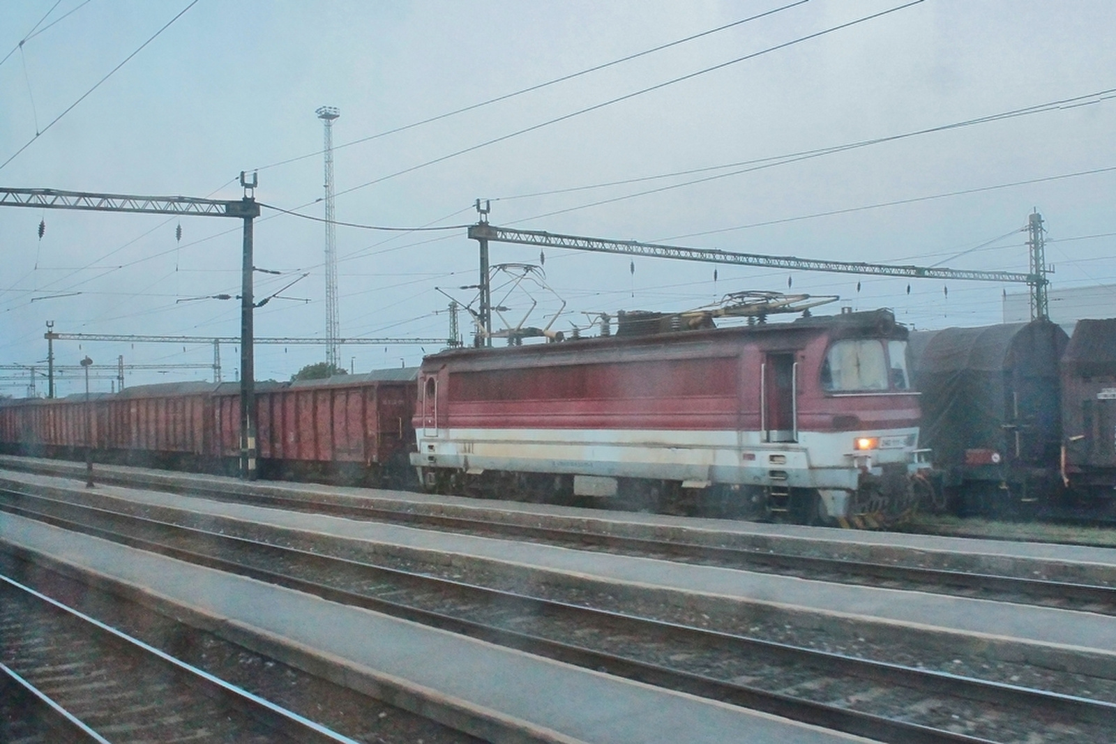 240 111 Pusztaszabolcs (2018.08.31).