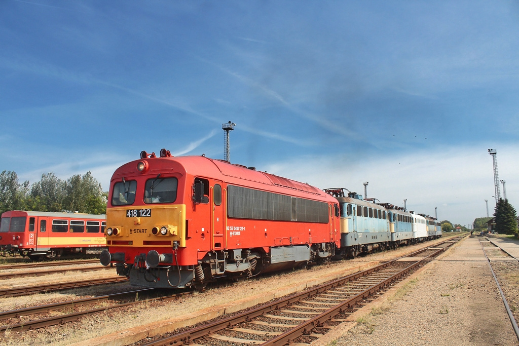 418 122+431 073+165+153+067+357 Bátaszék (2018.09.11).