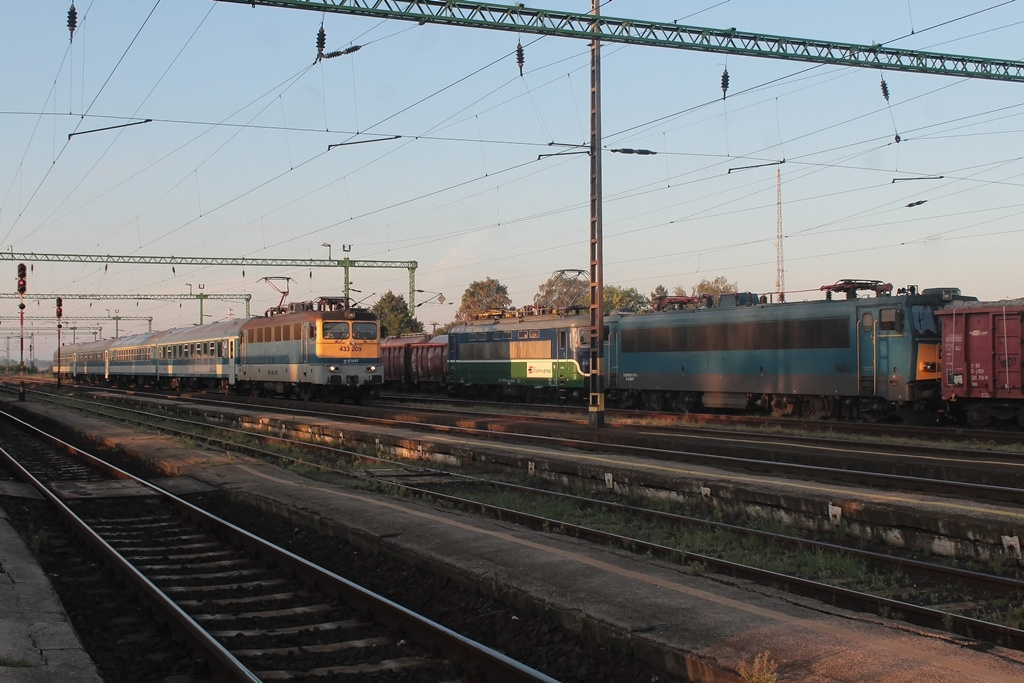 433 209 Sárbogárd (2018.09.10).