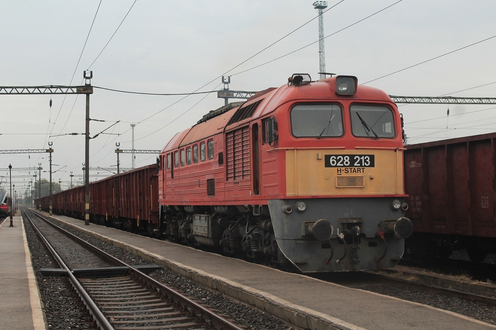 628 213 Pusztaszabolcs (2018.10.02).