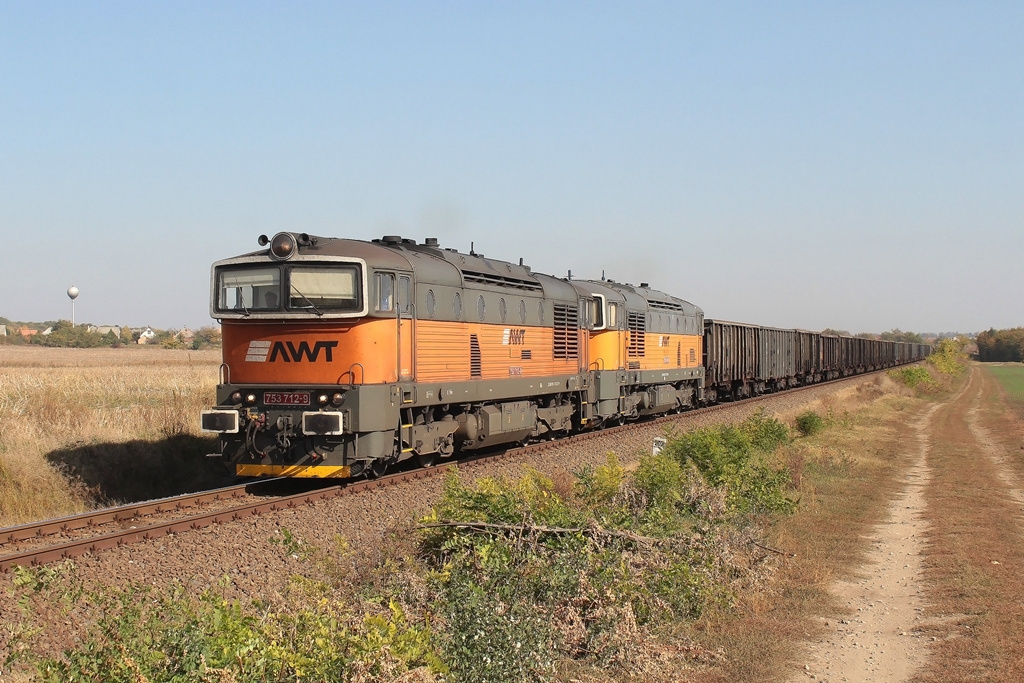 753 712+703 Zichyújfalu (2018.10.15).