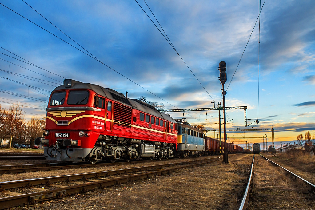 628 194+ 431 068 Sárbogárd (2019.03.13).02