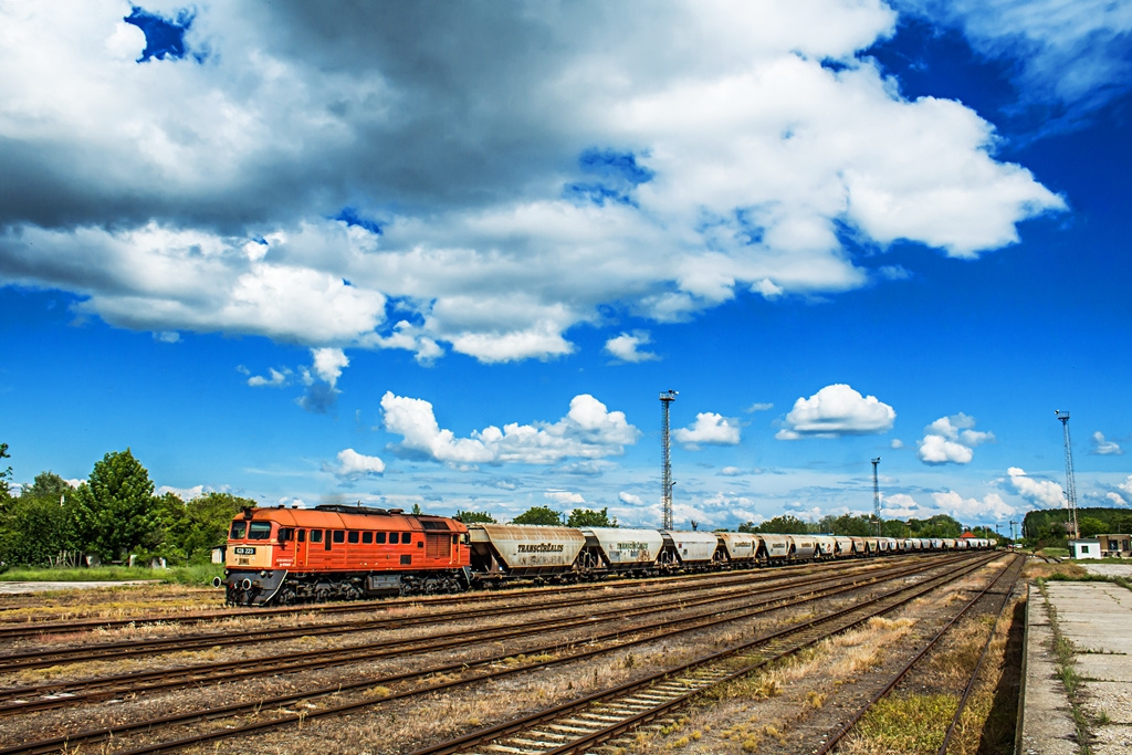 628 223 Bátaszék (2019.05.20).